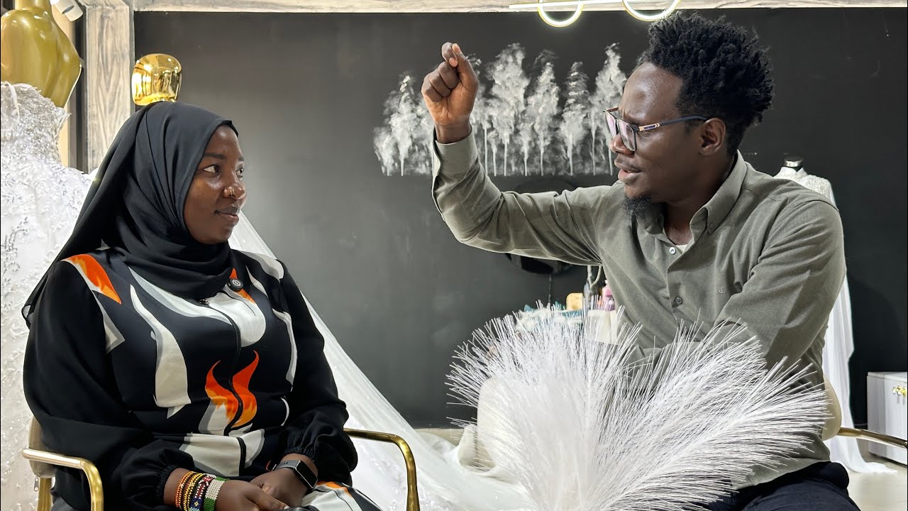 TAMALE JUNIOR EKIMALA KIMALA : KOMYA AKAMANYIRO KE KYENGERA 