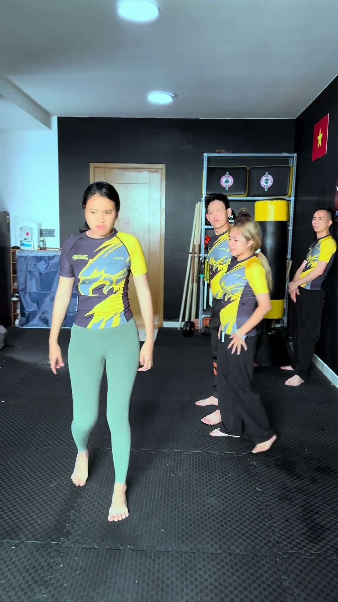 Tội mà thôi cũng kệ [BEN EAGLE] #beneagle #kungfu #martialarts #fighting #action #entertainment