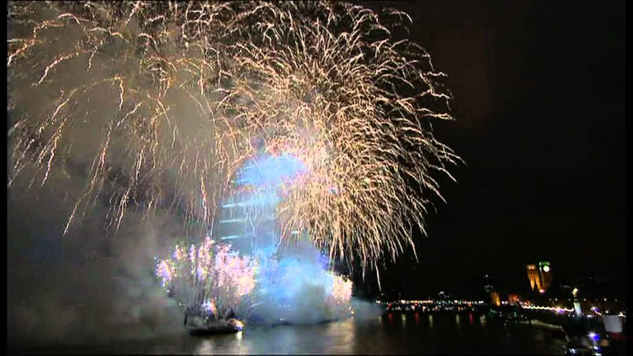 LONDON FIREWORKS 2012 NEW YEAR HD FULL VERSION