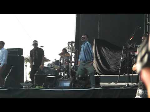 Cafe Tacvba - Dejate Caer - Coachella 2013