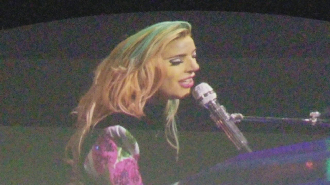 Lady Gaga Edge of Glory (Live in Louisville November 13th, 2017