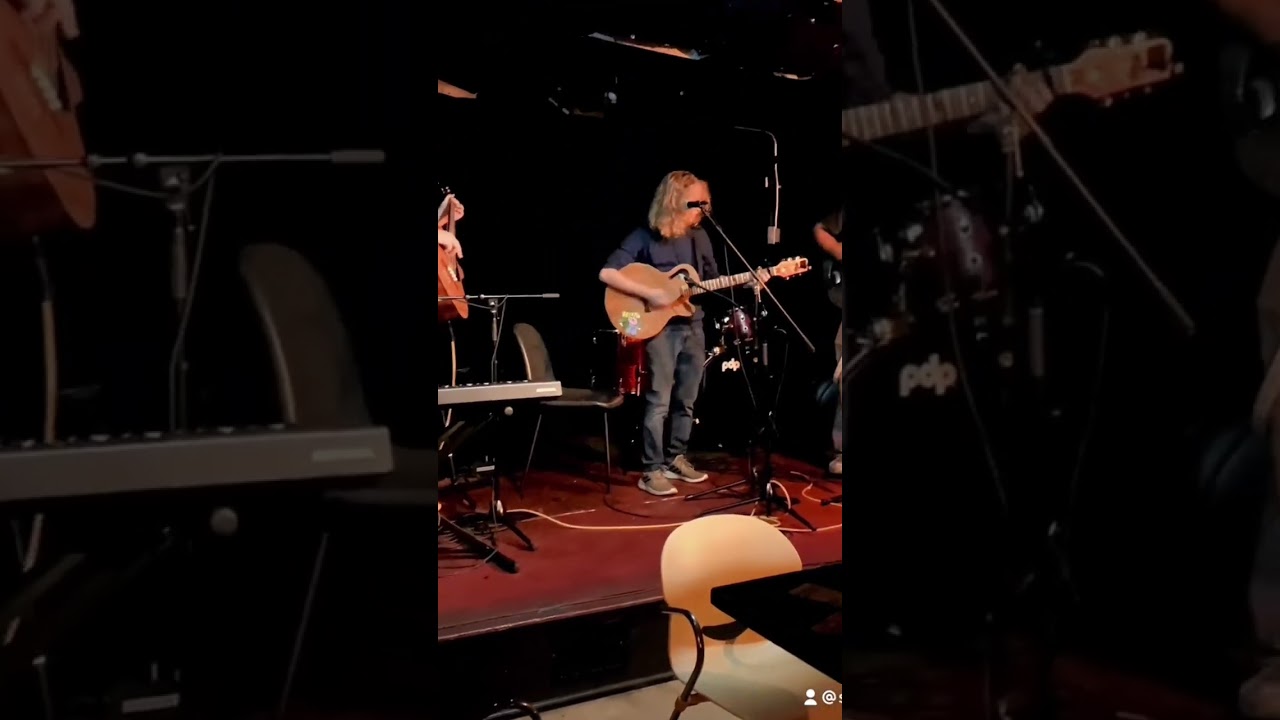 Cafe Coco Live Performance Preview