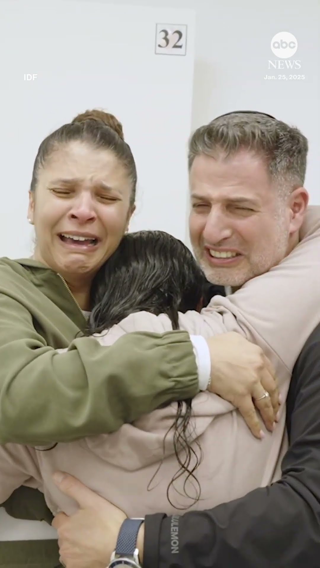 Freed Israeli hostages reunite with families