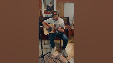 Thumbnail of How to get a Mexican guitarrón, simply with an acoustic guitar 🎸 #MexicanGuitarron #Guitarra