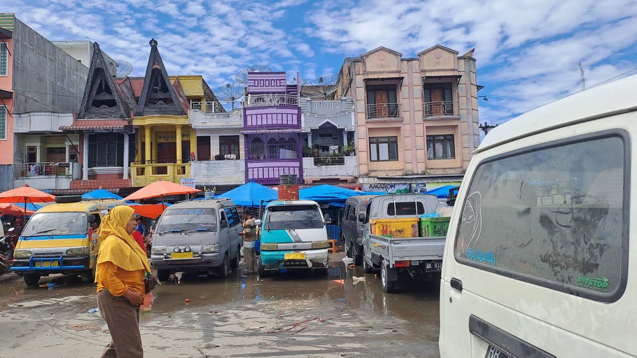ONAN TOMBIS‼️BEGINILAH SUASANA KOTA PORSEA DI HARI RABU,HARI PEKAN
