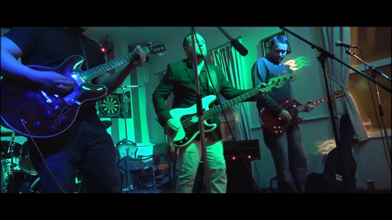 Twisted Little Secret - Manic and the MadKats