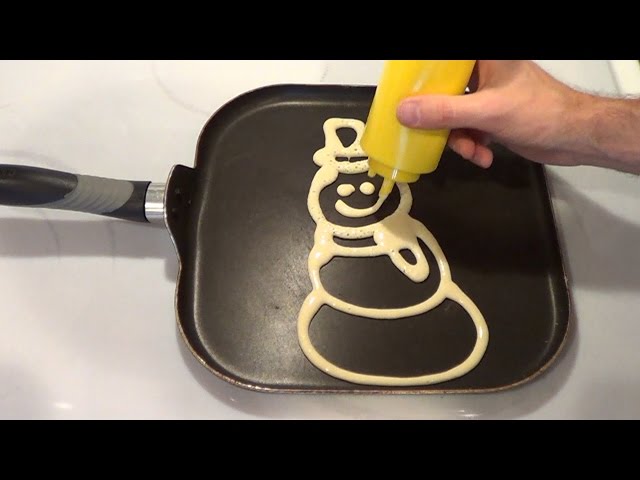 How to Make Christmas Pancakes (12 different pancake art patterns) 