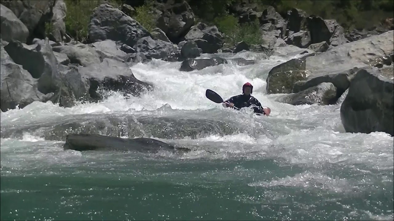Kayaking South Fork of the Yuba River in CA 49 to Bridgeport level 400