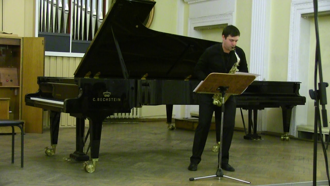 Yana Shliabanska "sonoCHRonos: сrop" for saxophone solo