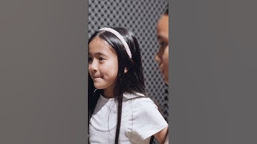 Thumbnail of Peraturan ketat di kelas vocal Glitter #ShortsGlitter