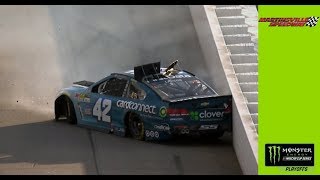 Kyle Larson makes heavy contact with inside wall at Martinsville