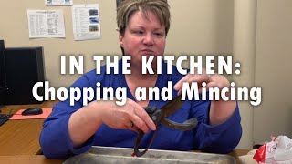 Chopping and Mincing Food when Low Vision or Blind