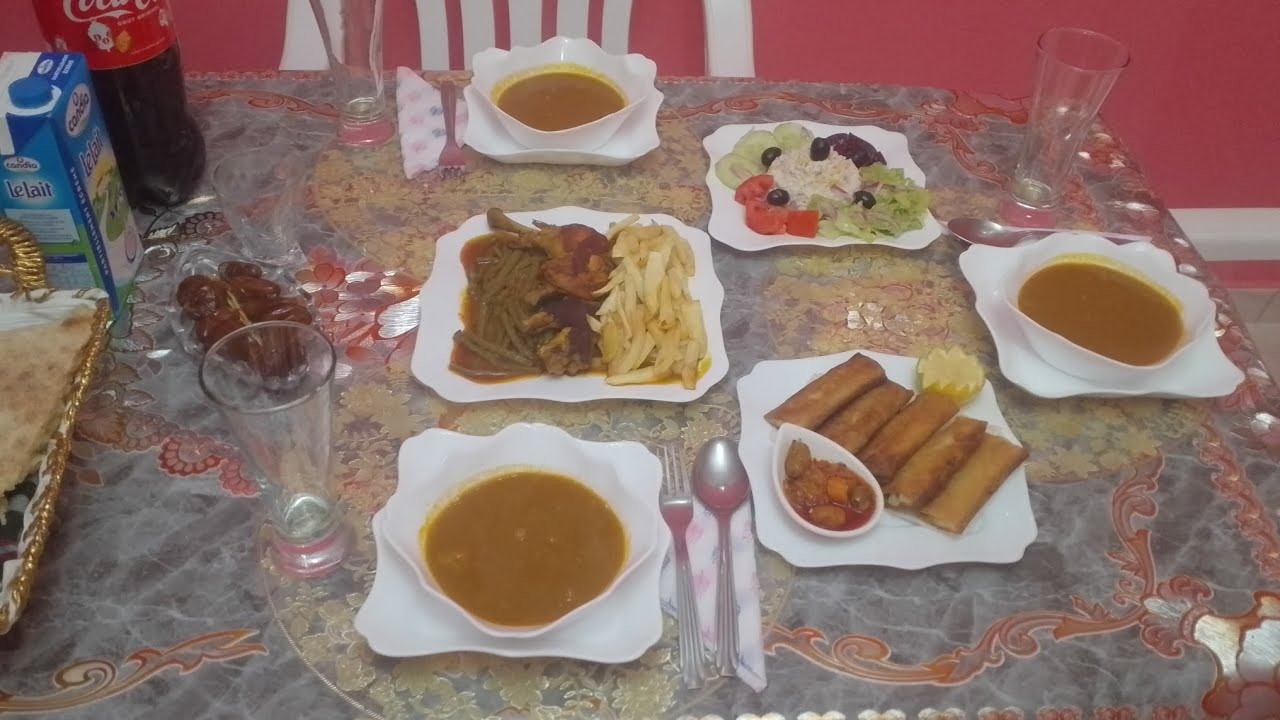 طاولتي لليوم 5من 🌜رمضان 🌛 طيبت معاكم لوبيا خضرا  