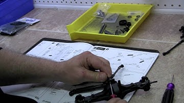 Build the Axial SCX10 #10 Page by Page