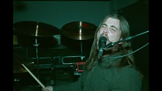 IVY GARDENS – Burden (Live in Room 208)