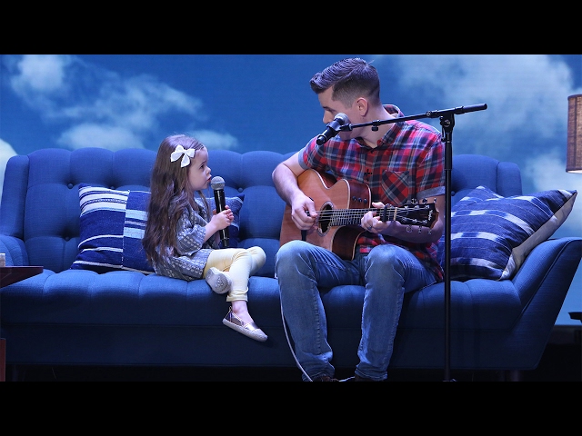 Adorable Singing Father-Daughter Duo Performs 'You've Got a Friend in Me'! class=