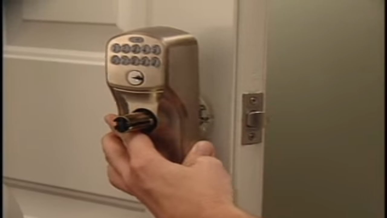 Schlage FE575 PLY Plymouth Keypad Entry Auto-Lock with Plymouth Knob,  Lifetime Bright Brass