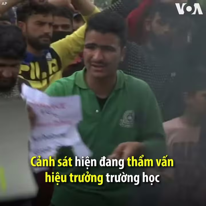 Ấn Độ: Hàng ngàn người biểu tình vụ cưỡng hiếp bé gái 3 tuổi (VOA)