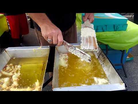 Clam fritters