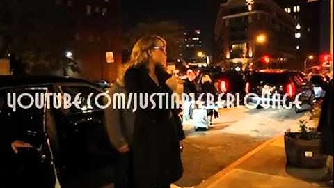 Justin Bieber Mariah Carey Duet - All I Want For Christmas Is You music - Sneak Peak Pics.flv