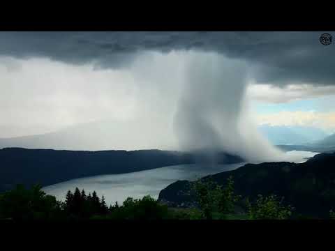 Tsunami del cielo / Increíble tormenta de lluvia en Austria