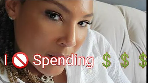 How I Stopped Shopping For 7 Months, And Why I Cle...