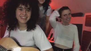 Celebrity MUNA - Everything (live acoustic version) Profile