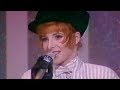 Capture de la vidéo Mylène Farmer -  Interview - Lahaye D'honneur (15 Janvier 1988)