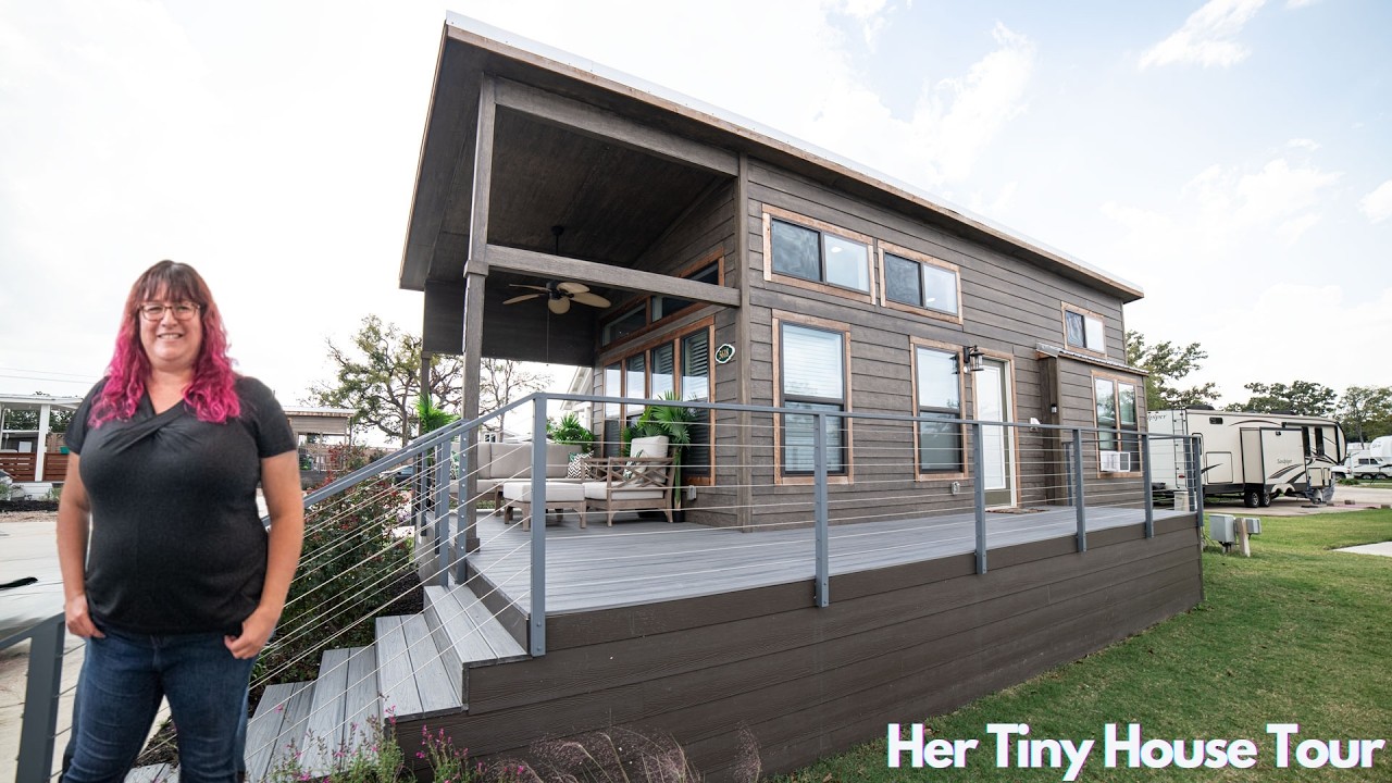 Her Beautiful 399 Sq Ft Tiny Home Offers Tech Employee the Life & Freedom She Loves