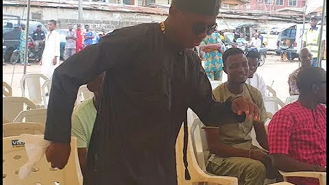 Funny! Small Doctor vs Ijebu in zanku dance competition as they sing for them at his Event