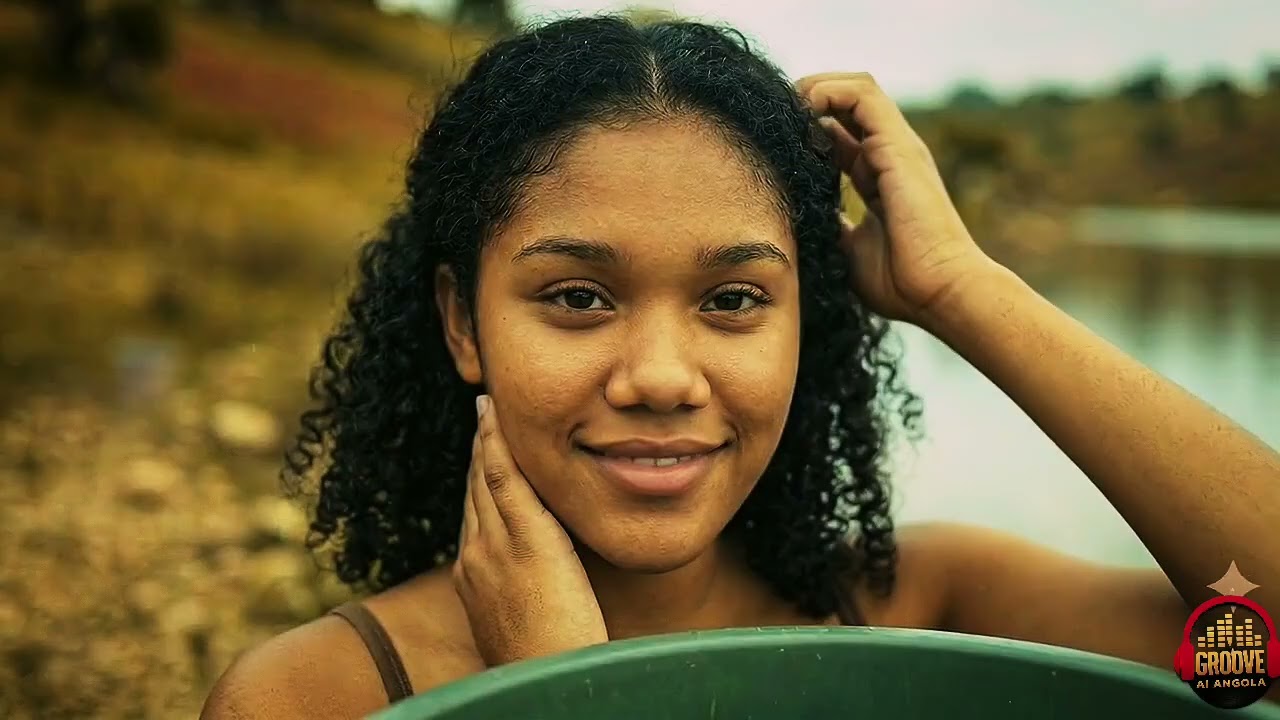 Zé Ngola - Garota do TIKTOK (Vídeo Oficial)