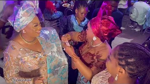 SO BEAUTIFUL!!! MOMENT MERCY AIGBE SHOWER MONEY ON PROPHETS OLUBORI AT ALESH @30 BIRTHDAY
