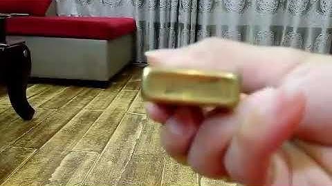 zippo slim 1969. xã brass. bấc bột. sọc dưa vỏ ruột trùng năm. 650k. 0934359761