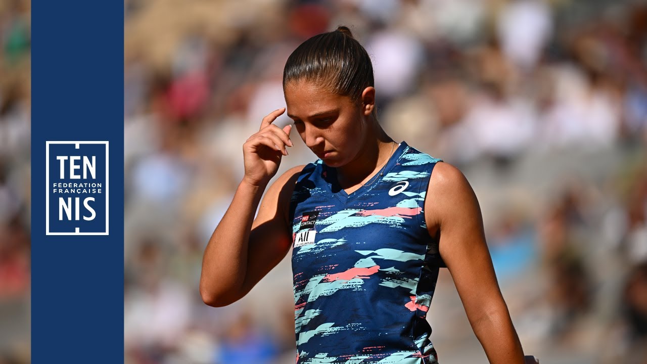 Diane Parry vs Sloane Stephens - Temps forts du 3ème Tour - Roland Garros 2022 | FFT