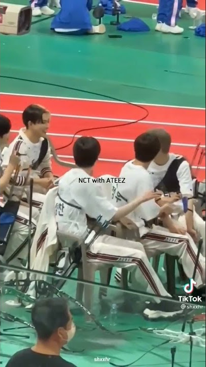 NCT Interactions with other Idol at ISAC 2022 🤗 (cr on vid) #jungwoo #shotaro #sungchan #nct
