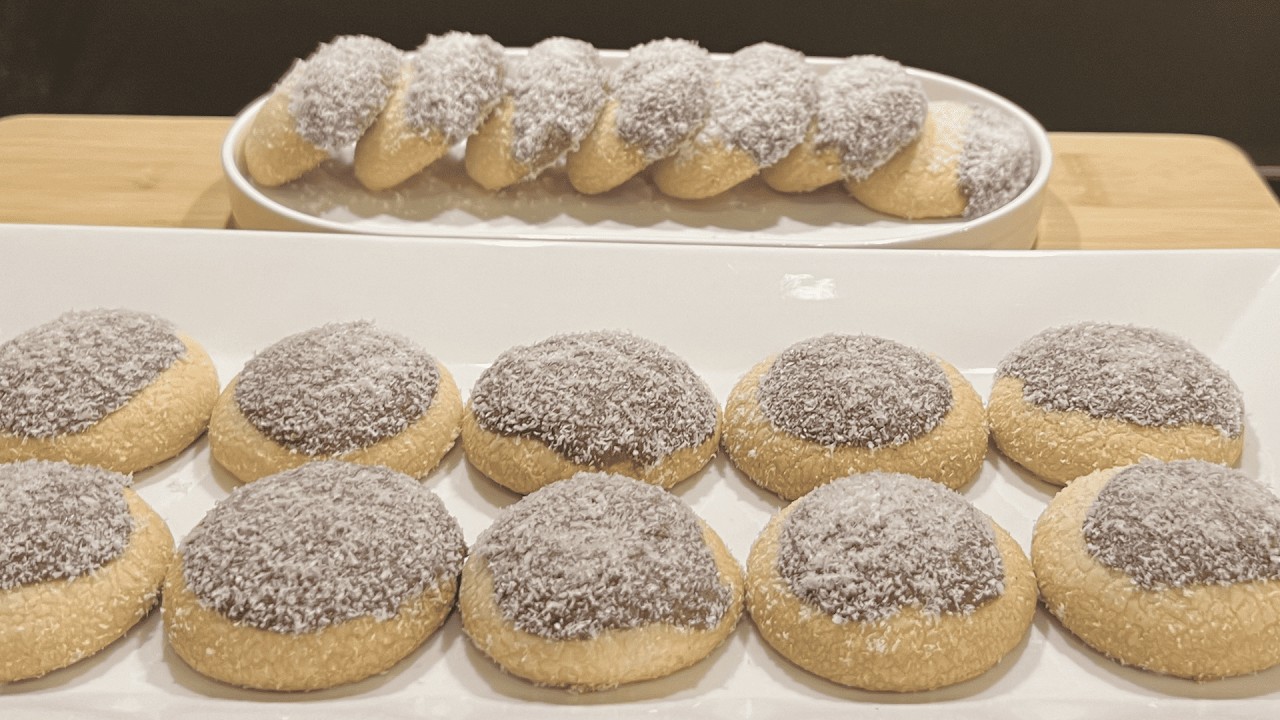 PASTANE USULÜ KURU PASTA - KOLAY KURABİYE - AĞIZDA DAĞILAN TARİF