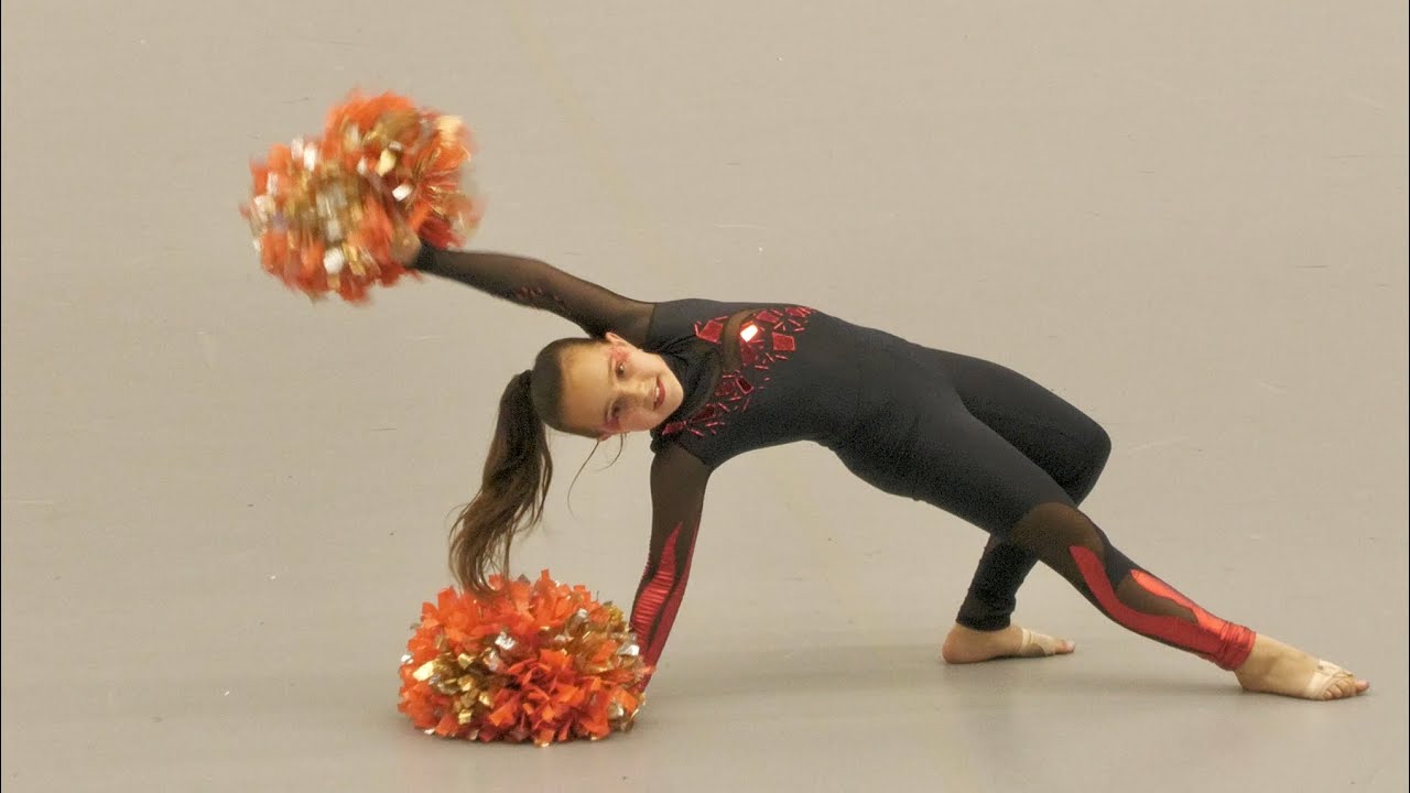 Majorettes *MARLEN Kostelec nad Orlicí* - Solo Pom, Mažoretky / Hradec Kralove 2025