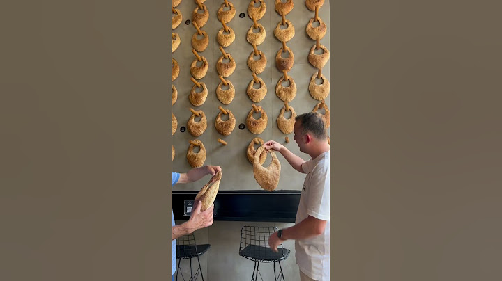 مين منا ما بيعرف الكعكة العصرونية اللبنانية ومش ربيان عليها  !! 🥹 #بيروت #اكسبلور #food #مطاعم
