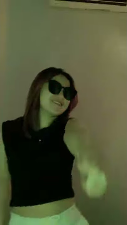 Mentahan Cewek Cantik Joget Tiktok Ambyarr 2021 polosan story wa/quotes keren terbaru