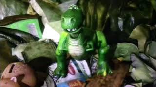 Toy Story 3 2010💥🌑Woody Buzz Jessie Bullseye Rex Hamm😫💥🌑💥🌑Trash Chase🏫Walt Disney🏫