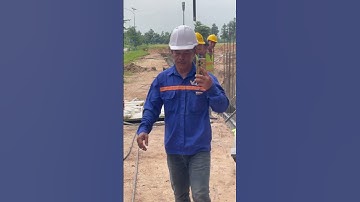 Mấy anh công nhân đang đổ bê tông thì trời chuyển mưa #music #congnhan