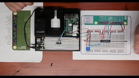 E002 Add Analog Input to the Raspberry Pi Easily with the MCP3008 by Chris DeHut