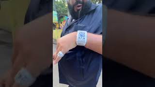 Dj Khaled was spotted wearing his Jacobandco billionaire diamond watch worth 3M$. #shorts #djkhaled