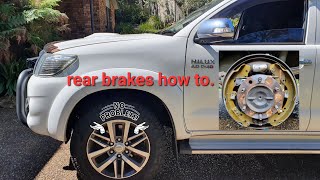 Toyota Hilux D4D 2014 rear brake shoes replacement how to step by step. KUN26R