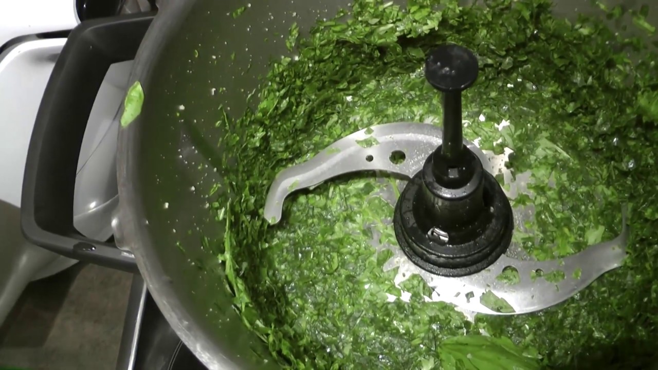 Basilikum Pesto im Bosch Cookit - Test Teil 26 - YouTube