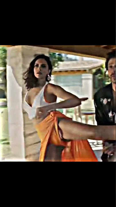 Wild Fighting scene ||PATHAAN|| Shah Rukh Khan & Deepika Padukone || #pathaan #srk #deepikapadukone
