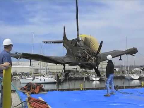 Lake Michigan - Douglas SBD Dauntless recovered