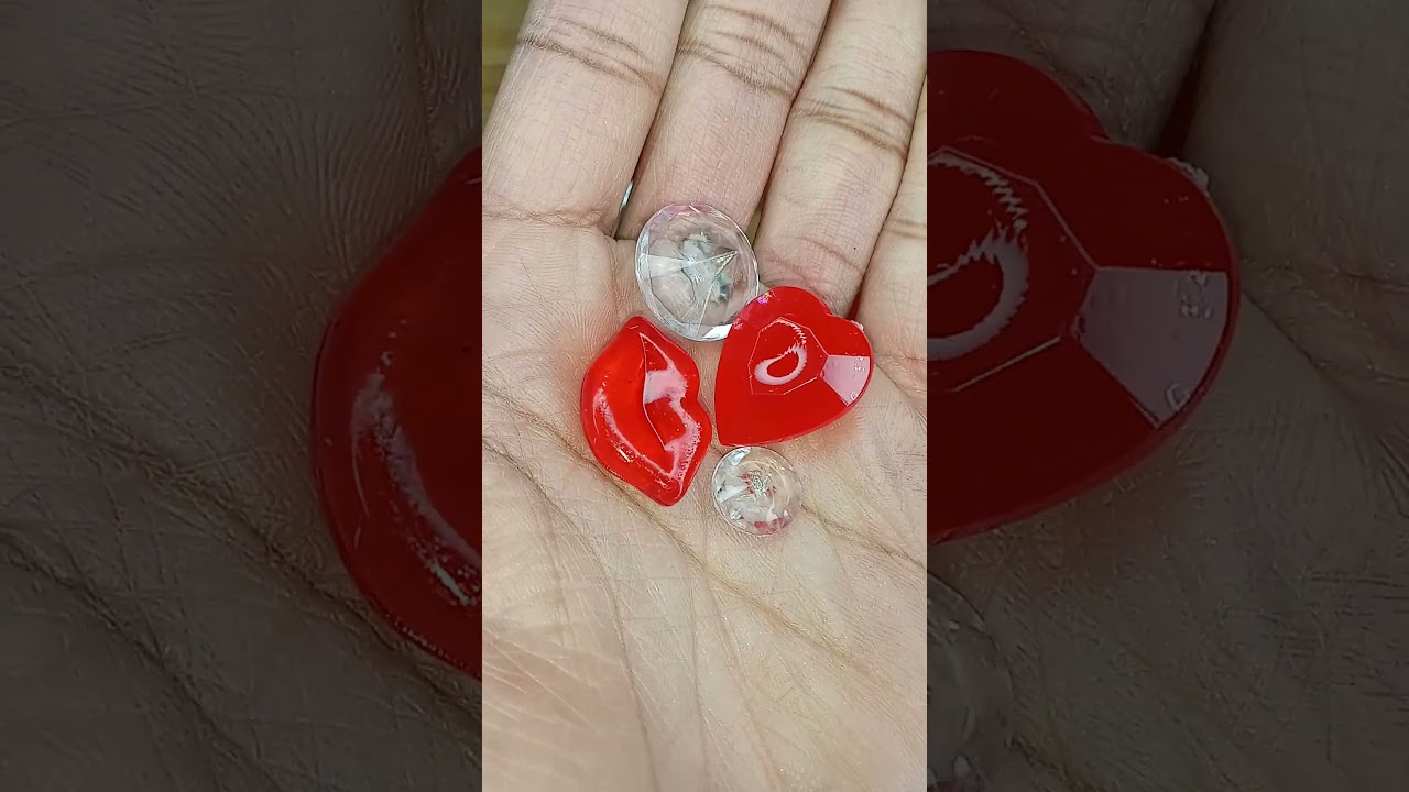 Seasonal Collection Table Scatter Gems