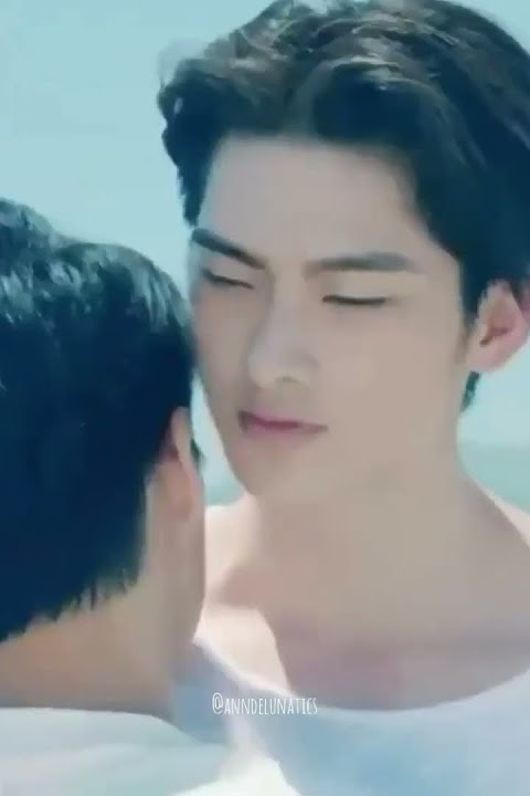 Sun, sea and you...❤️ #bl #darkblueandmoonlight #深藍與月光 #blseries #tdrama #tomwang #aricchen #boylove