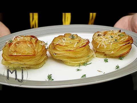 Vídeo: Papa Acordeón. Patatas Al Horno Con Manteca De Cerdo Bajo Una Costra De Queso. Receta Paso A Paso Con Foto